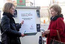 Scientologists in Germany braved frigid temperatures to spread the human rights message